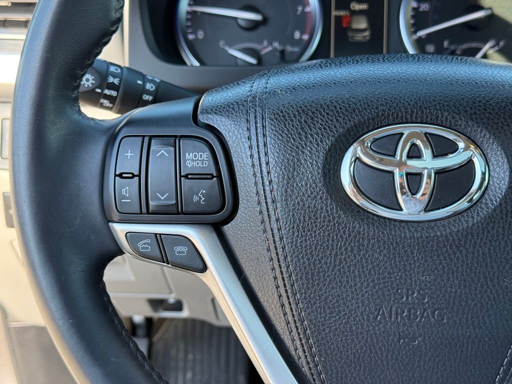 2016 Toyota Highlander Limited Crestwood KY