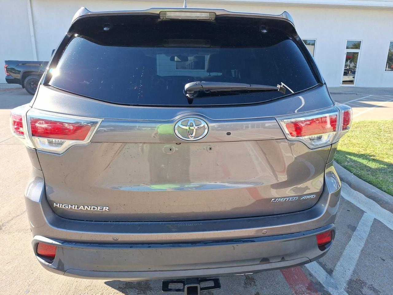 2016 Toyota Highlander Limited Hurst TX