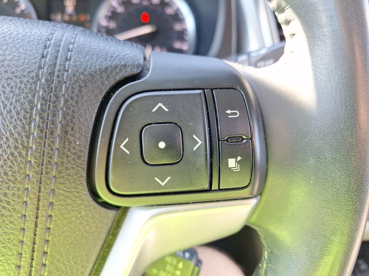 2016 Toyota Highlander Limited Hurst TX