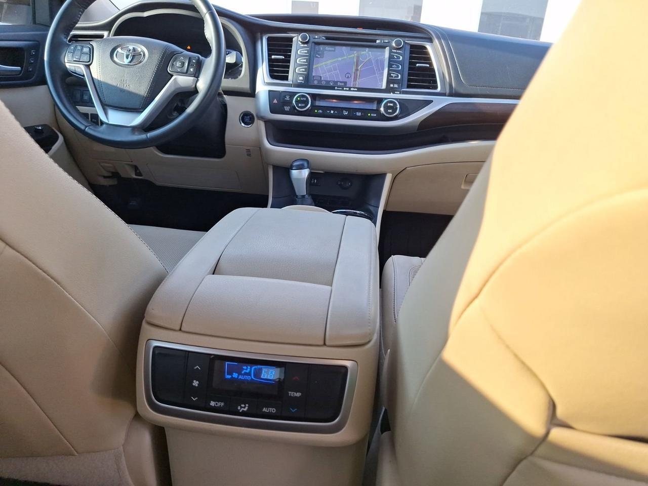 2016 Toyota Highlander Limited Hurst TX