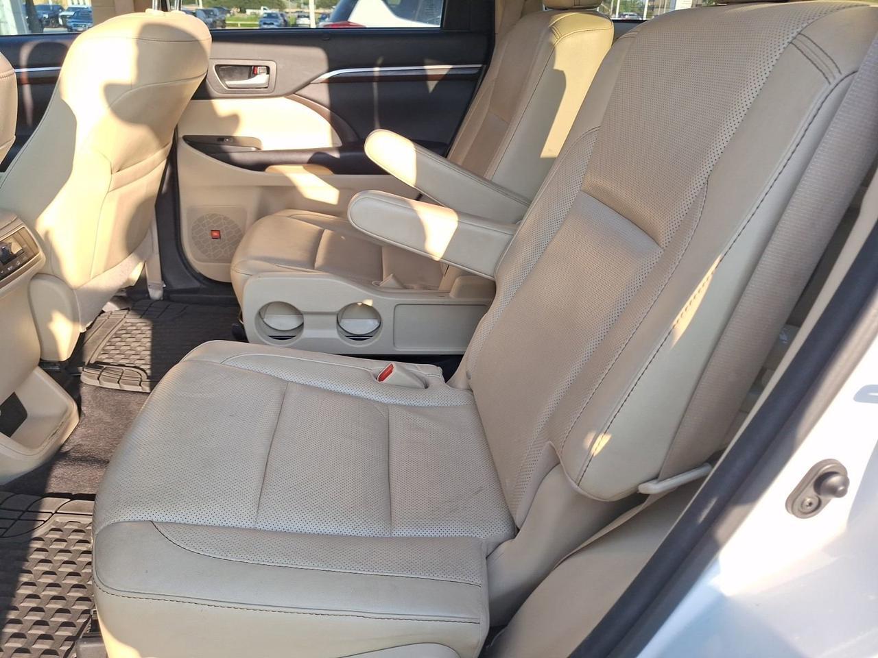 2016 Toyota Highlander Limited Hurst TX