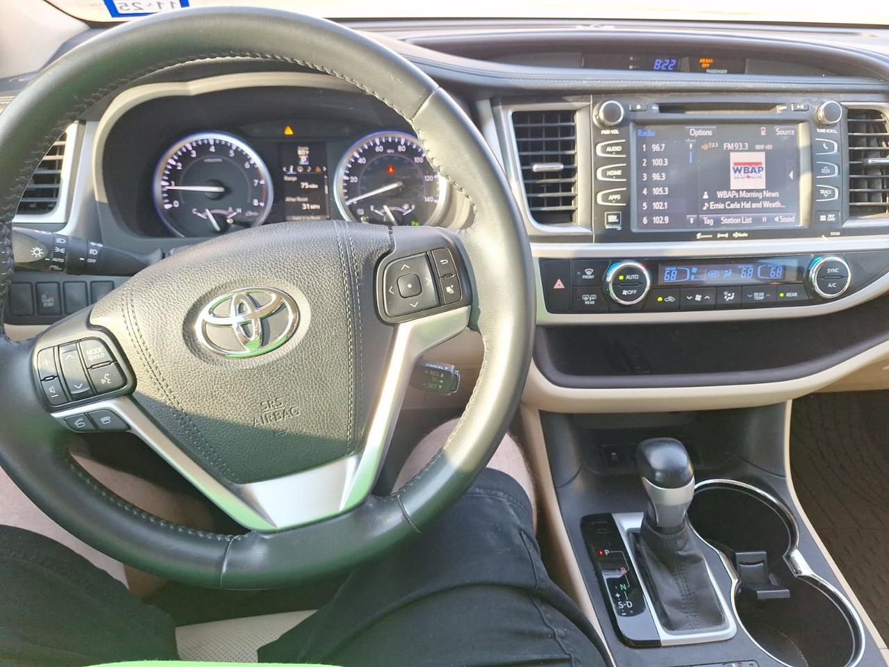 2016 Toyota Highlander Limited Hurst TX