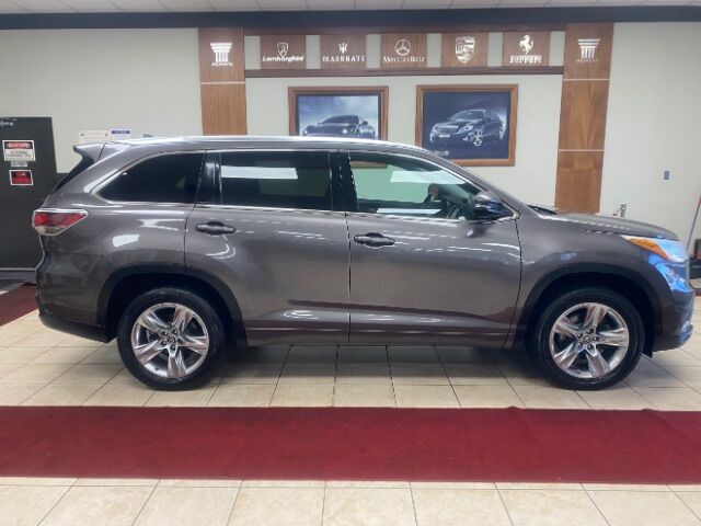2016 Toyota Highlander Limited Platinum photo 2