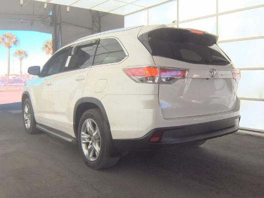 2016 Toyota Highlander Limited Platinum V6