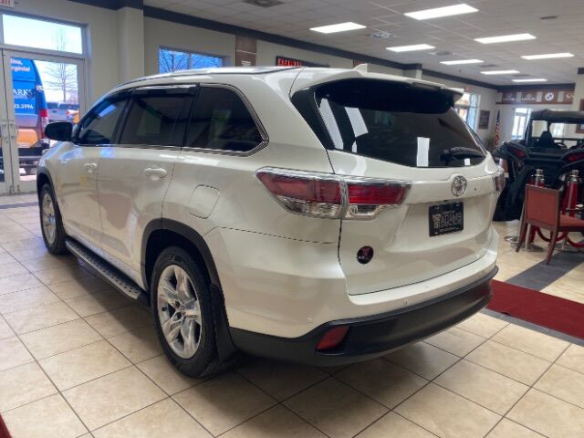 2016 Toyota Highlander Limited Platinum V6