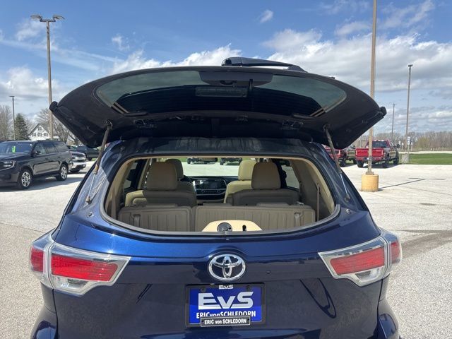 2016 Toyota Highlander Limited Platinum V6 Random Lake WI