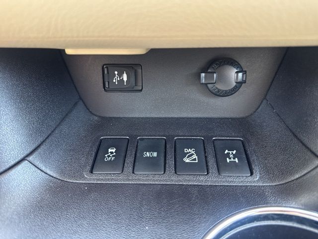 2016 Toyota Highlander Limited Platinum V6 Random Lake WI