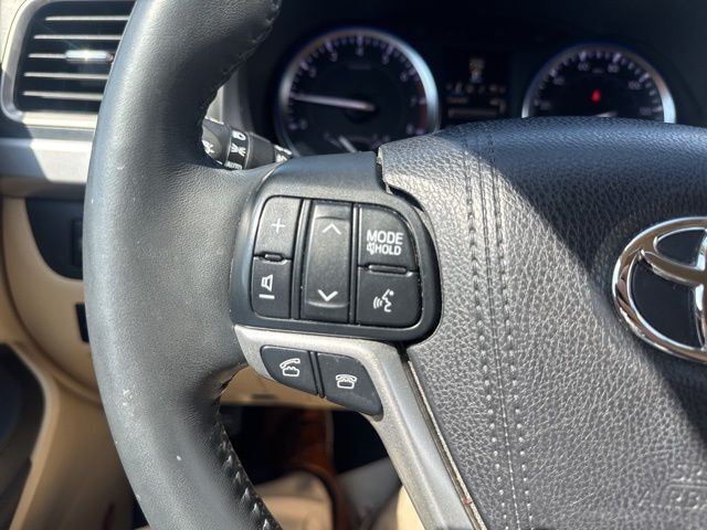 2016 Toyota Highlander Limited Platinum V6 Random Lake WI