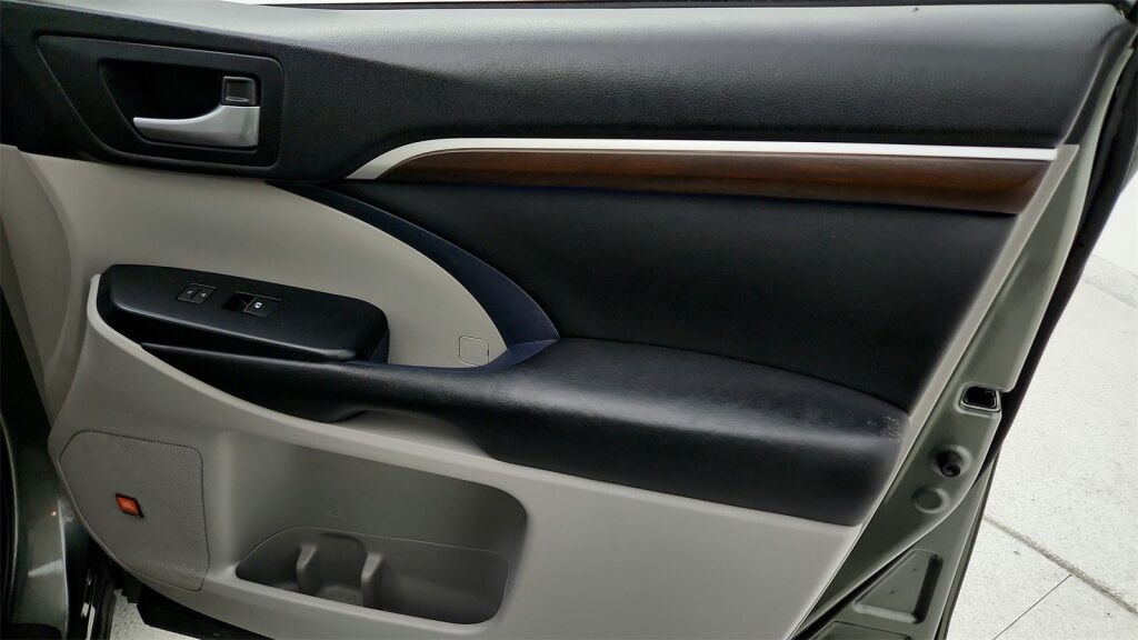 2016 Toyota Highlander Limited Platinum V6 Laurel MD