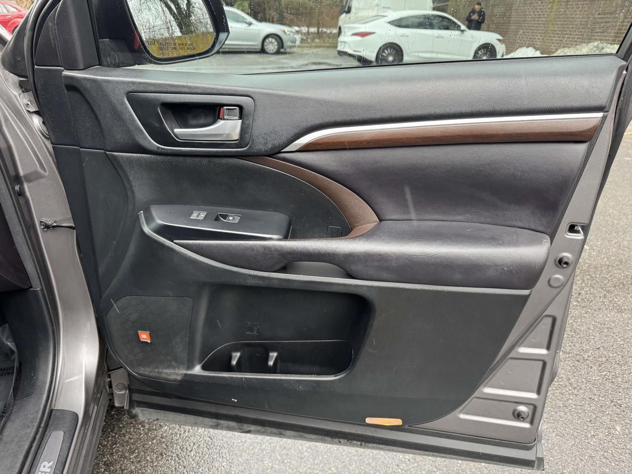 2016 Toyota Highlander Limited Platinum V6 Alexandria VA