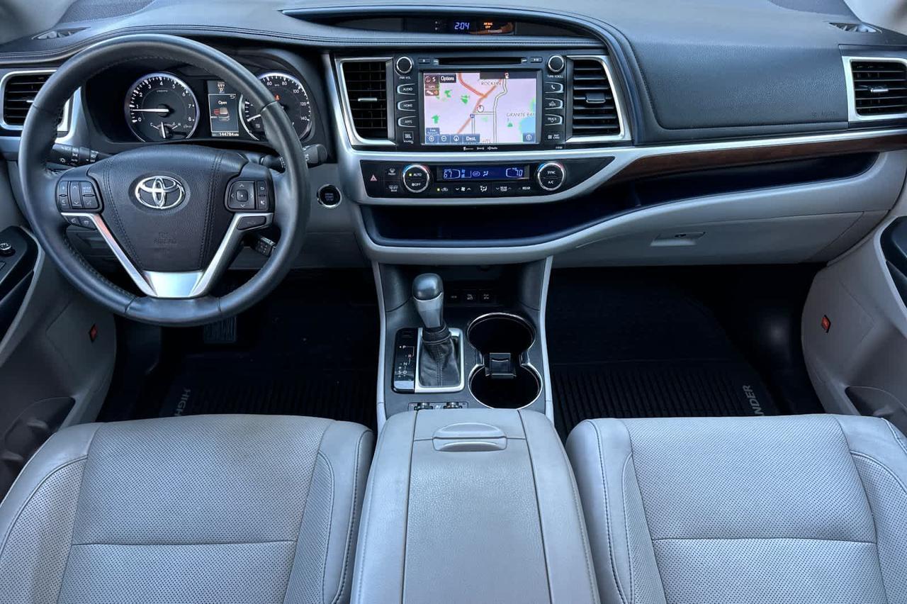 2016 Toyota Highlander Limited