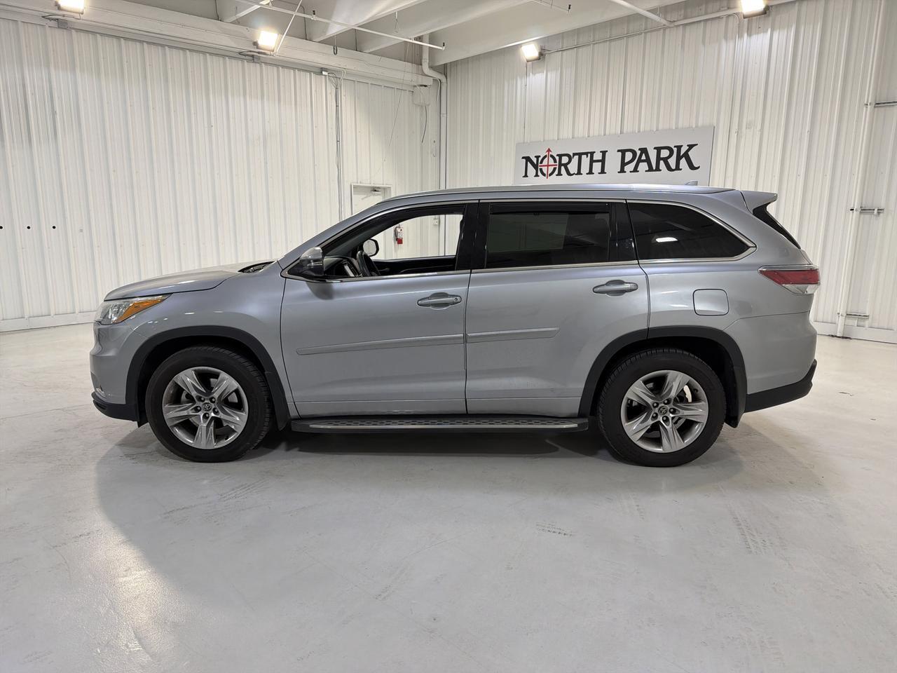 2016 Toyota Highlander Limited