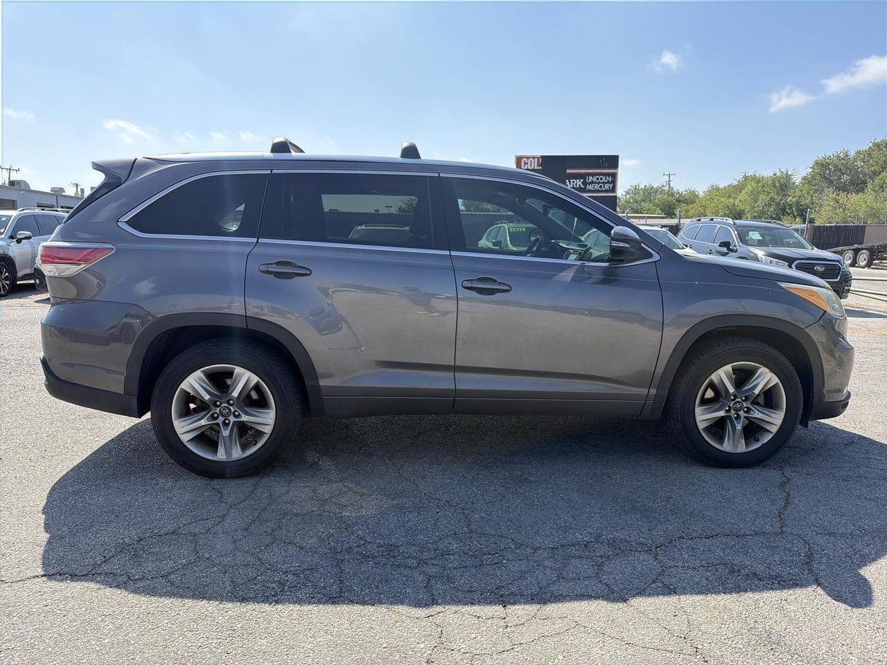 2016 Toyota Highlander Limited