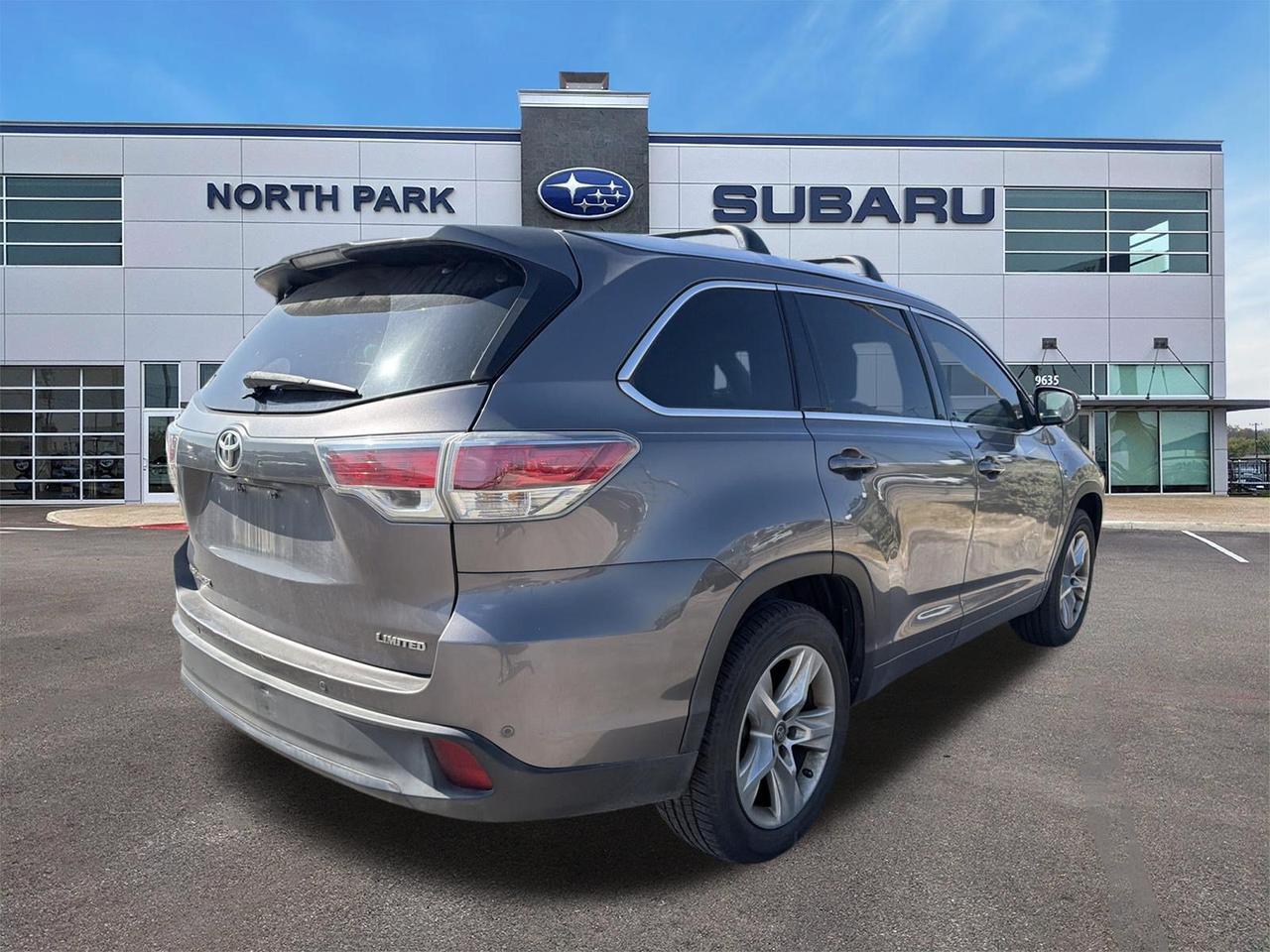 2016 Toyota Highlander Limited