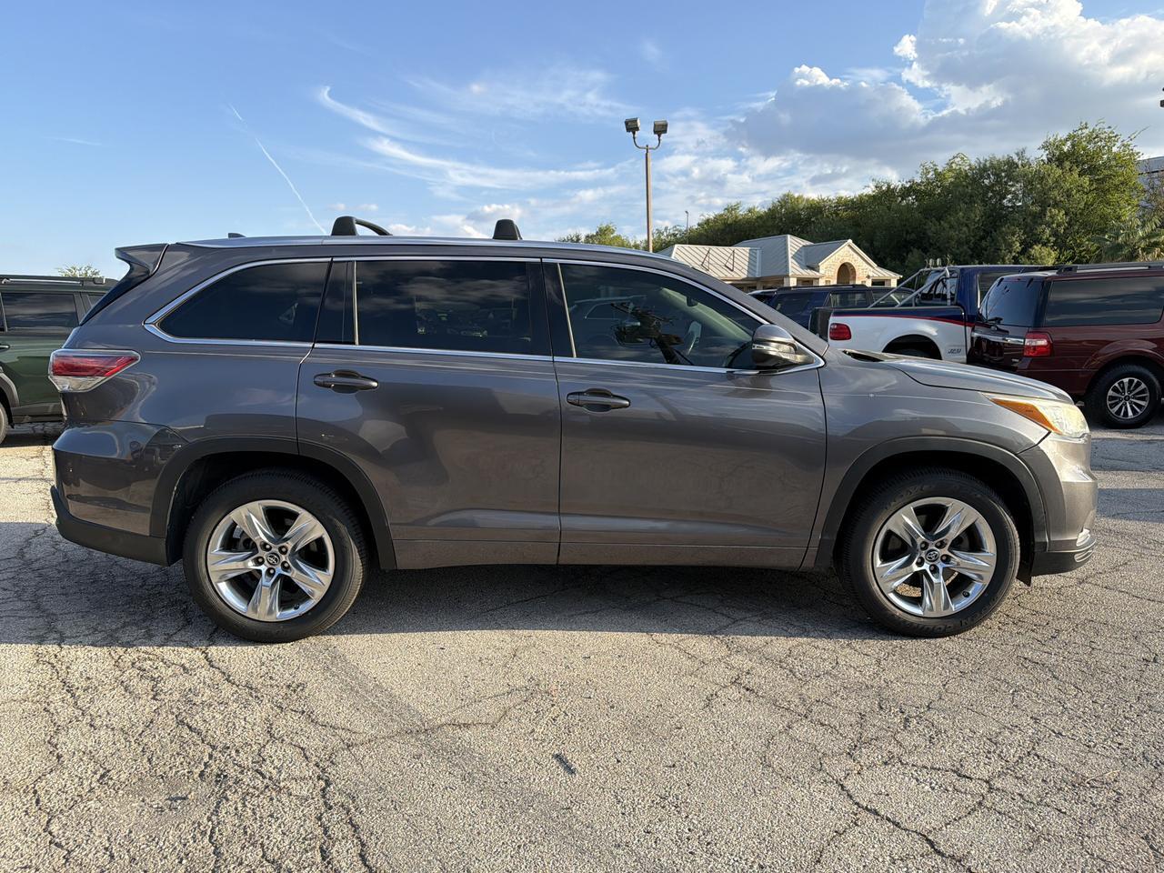 2016 Toyota Highlander Limited