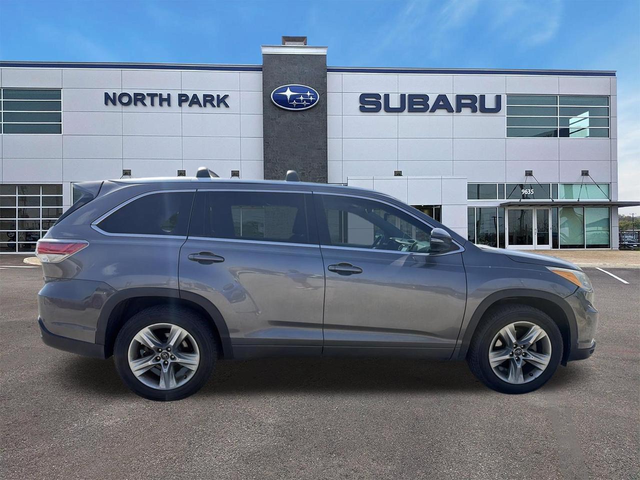 2016 Toyota Highlander Limited