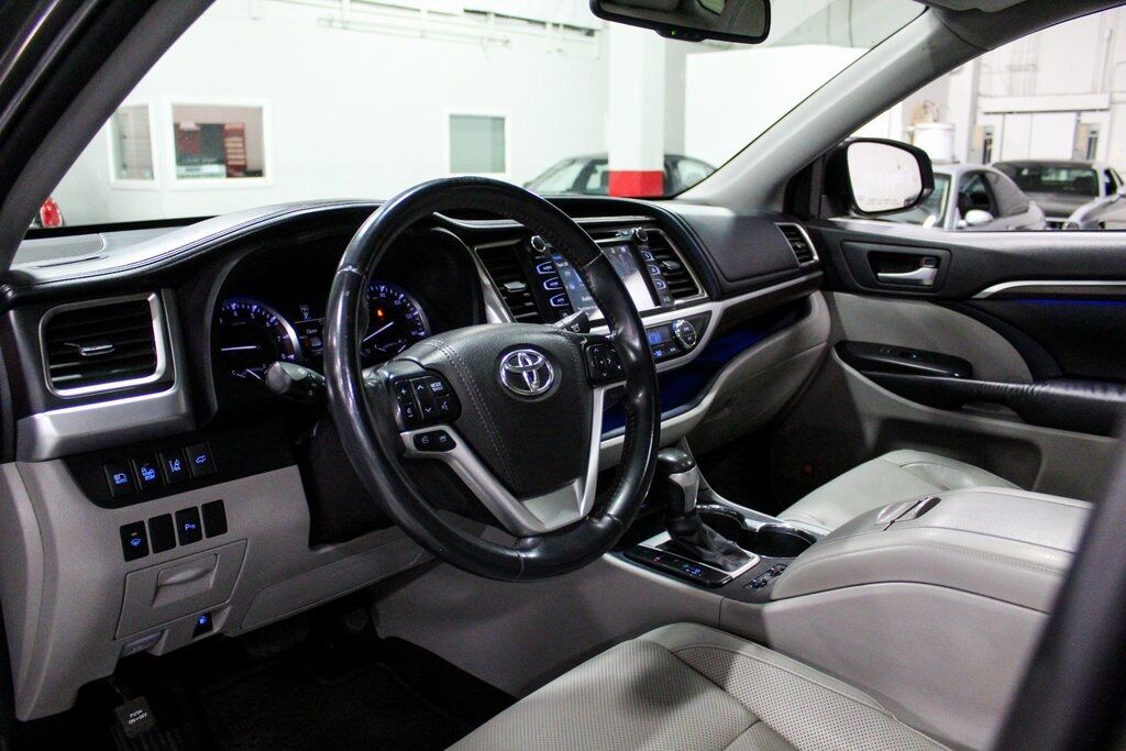 2016 Toyota Highlander Limited Tigard OR