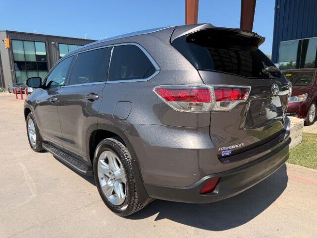 2016 Toyota Highlander Limited V6