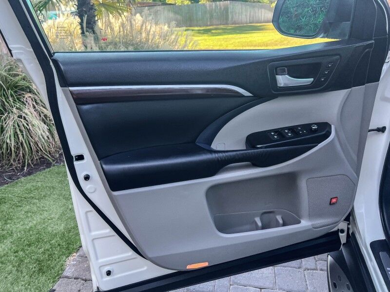 2016 Toyota Highlander Limited Wilmington NC