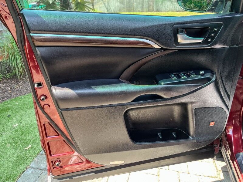 2016 Toyota Highlander Limited Wilmington NC