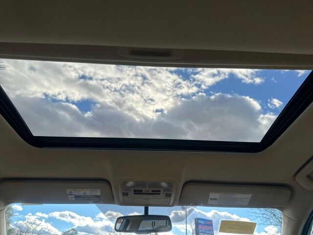 2016 Toyota Highlander Limited Worcester MA 2016 Toyota Highlander Limited Worcester MA