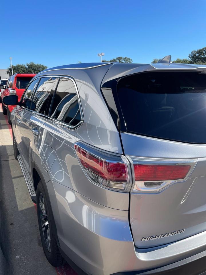 2016 Toyota Highlander XLE Hurst TX