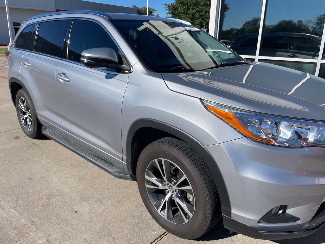 2016 Toyota Highlander XLE Hurst TX