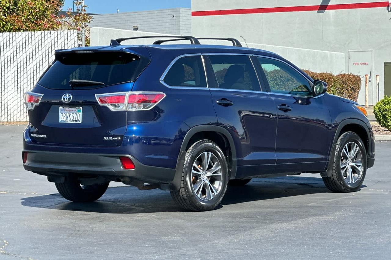 2016 Toyota Highlander XLE