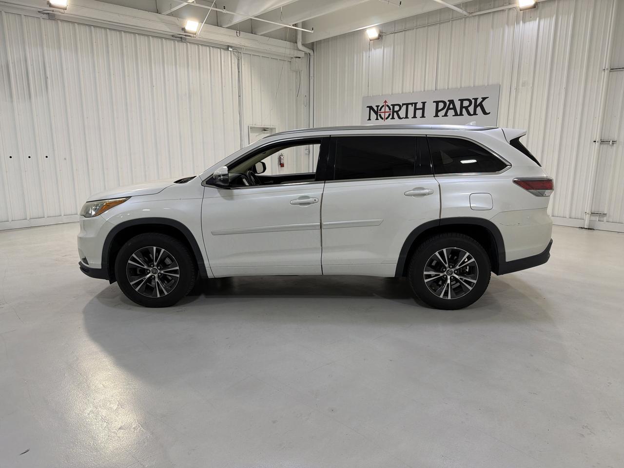 2016 Toyota Highlander XLE San Antonio TX
