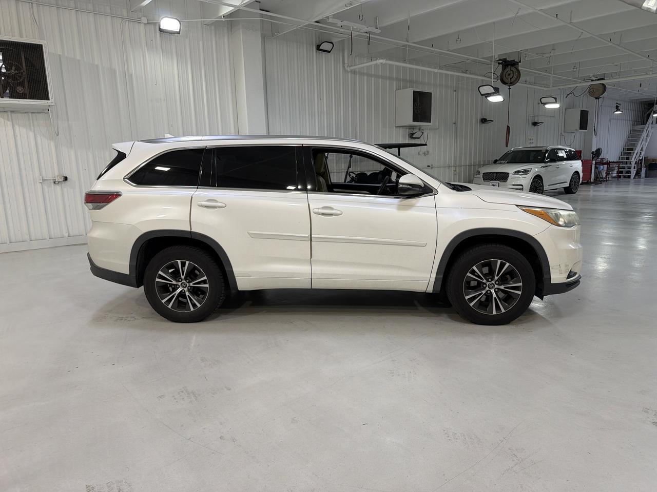 2016 Toyota Highlander XLE San Antonio TX