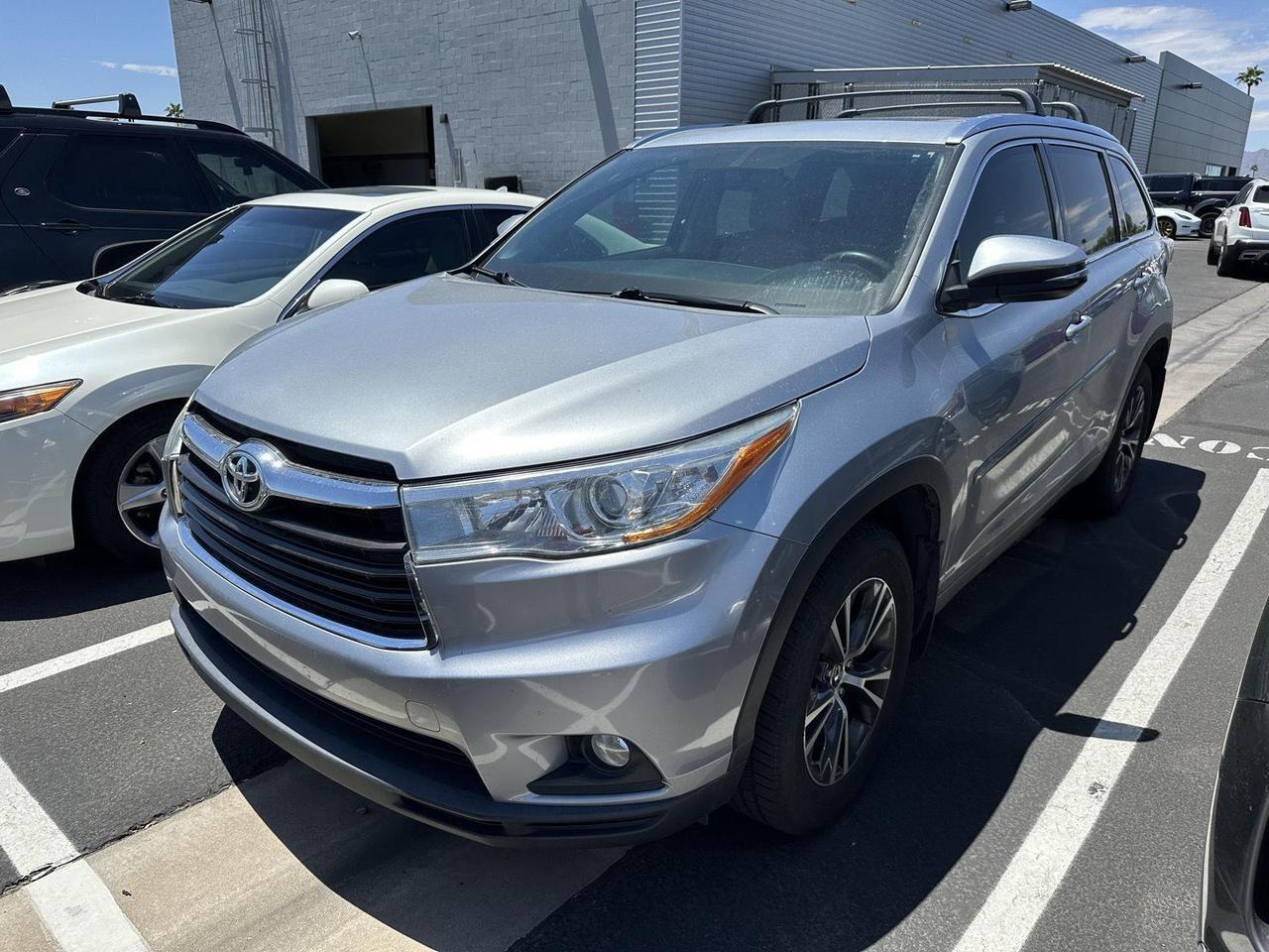 2016 Toyota Highlander XLE Tucson AZ