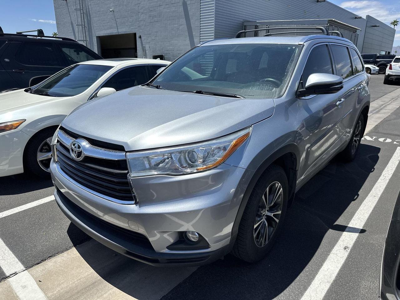 2016 Toyota Highlander XLE Tucson AZ