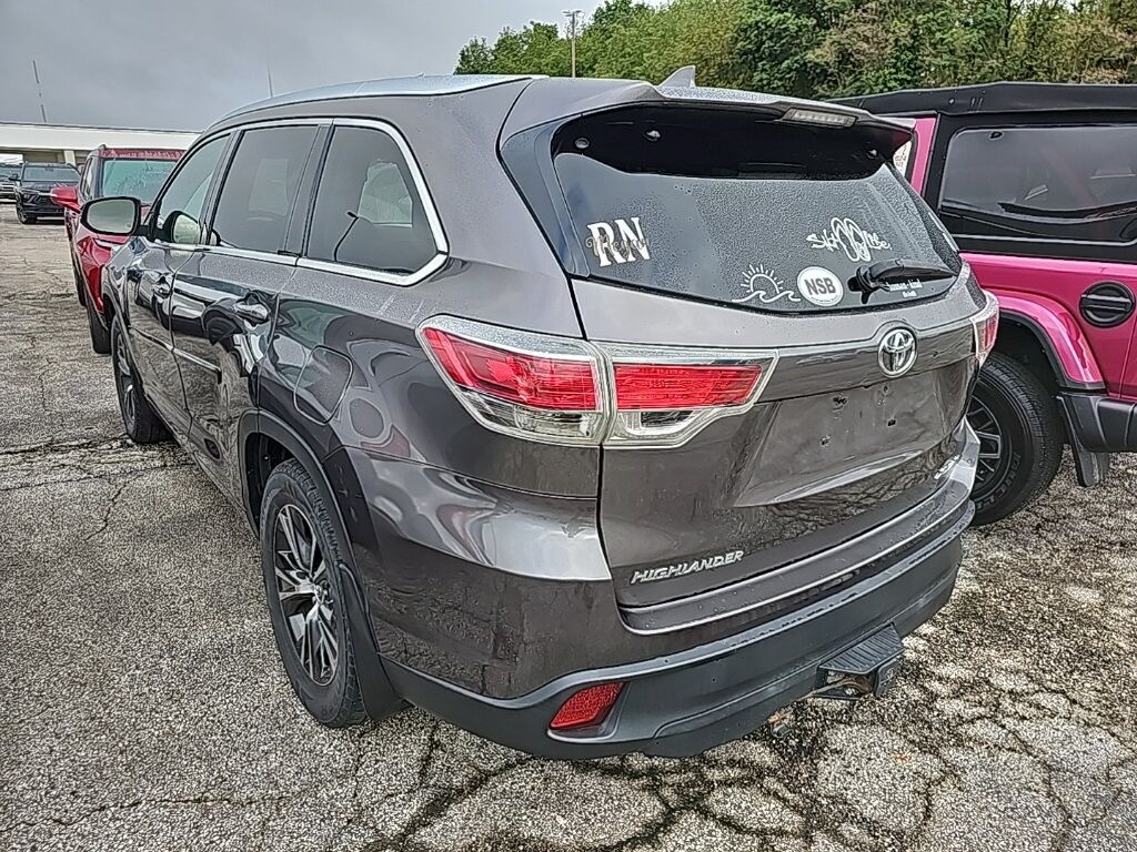 2016 Toyota Highlander XLE V6 Akron OH
