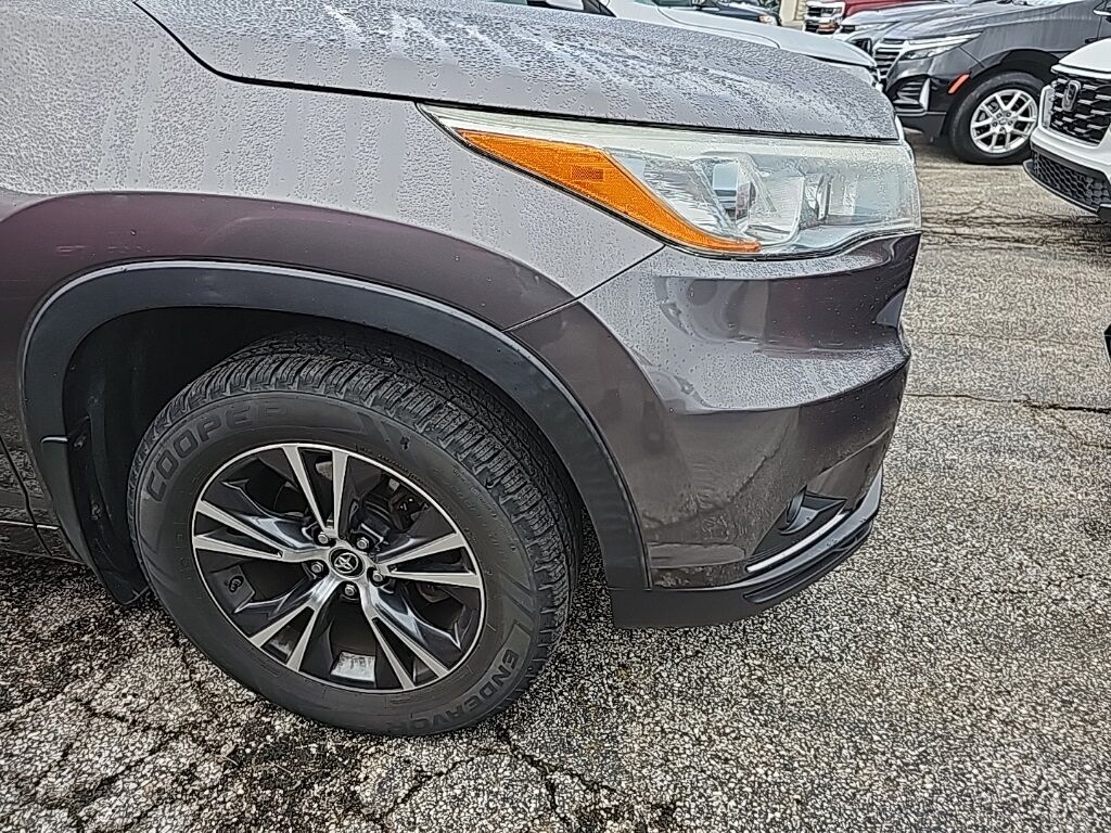 2016 Toyota Highlander XLE V6 Akron OH