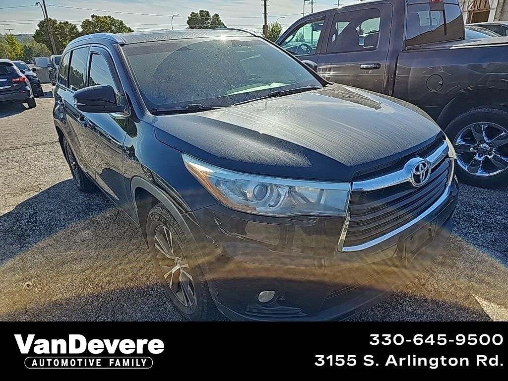 2016 Toyota Highlander XLE V6 Akron OH