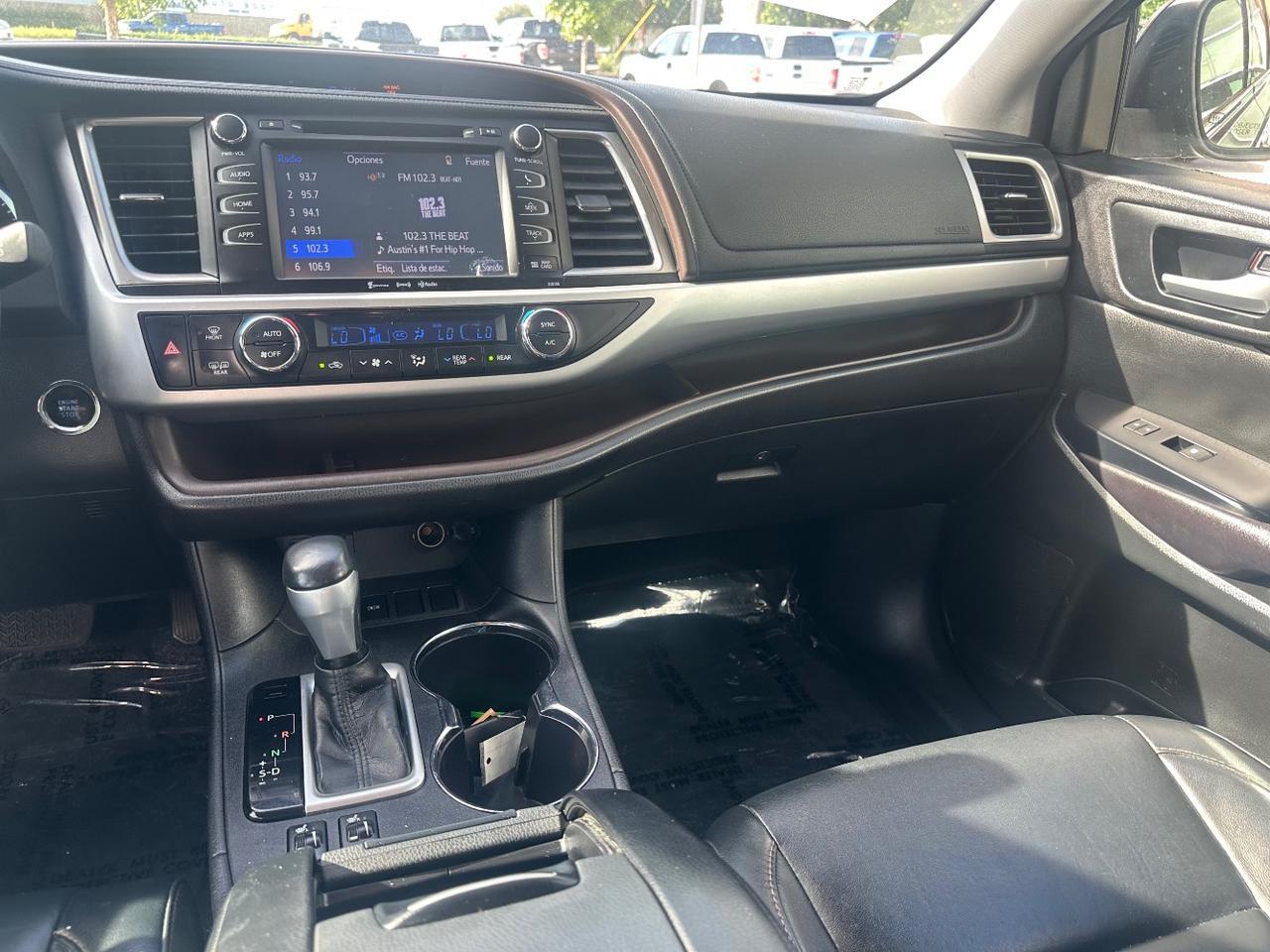 2016 Toyota Highlander XLE V6 Austin TX