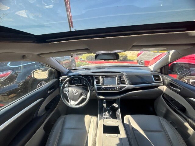 2016 Toyota Highlander XLE V6 Austin TX