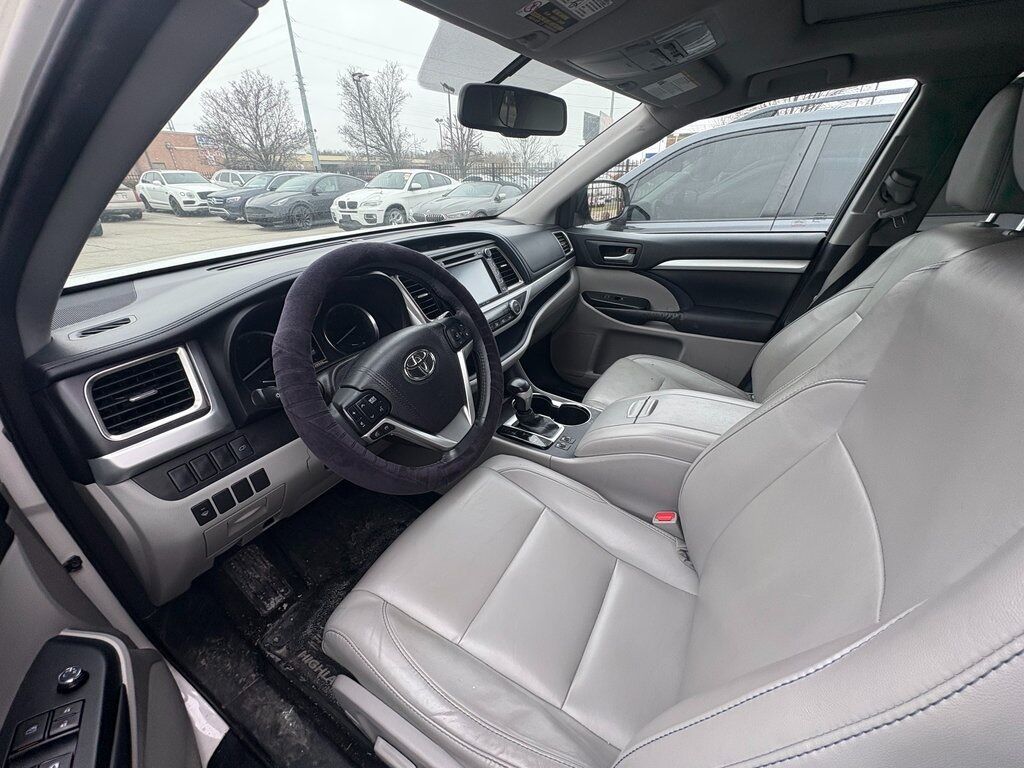 2016 Toyota Highlander XLE V6 Indianapolis IN