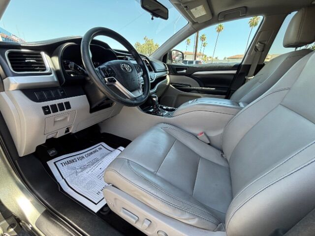 2016 Toyota Highlander XLE V6 Mesa AZ