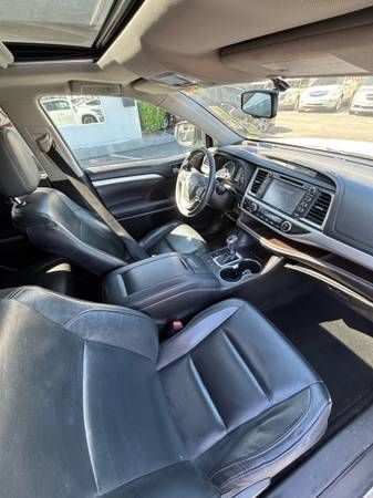 2016 Toyota Highlander XLE V6 Mesa AZ