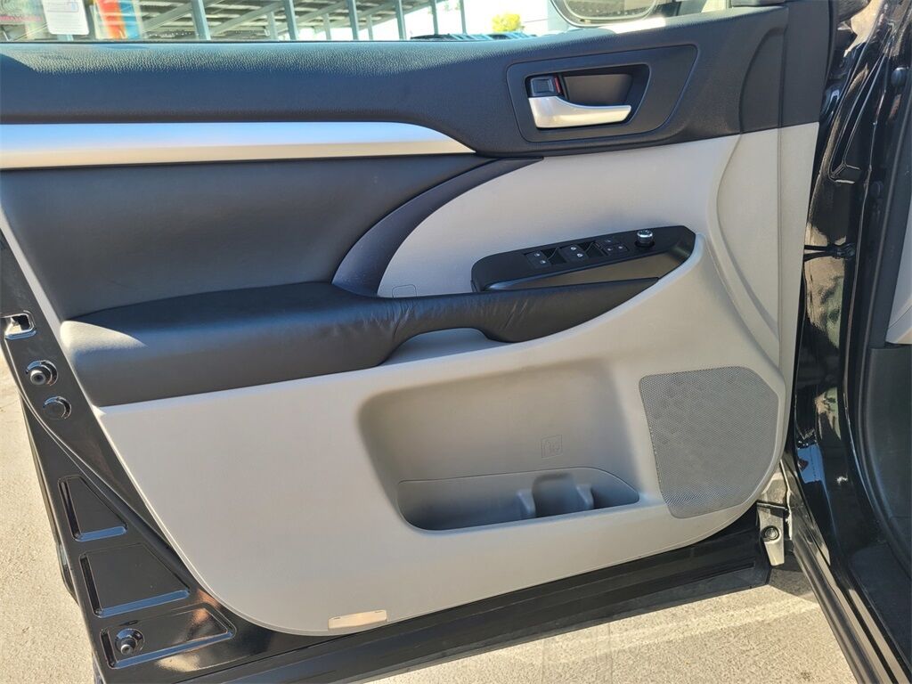 2016 Toyota Highlander XLE V6 Roseville CA