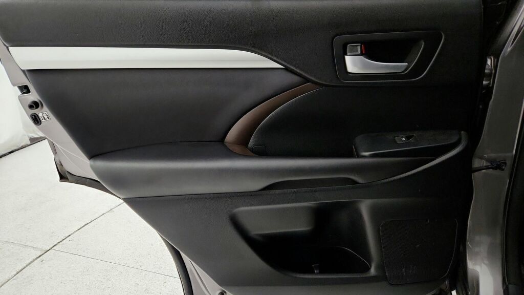 2016 Toyota Highlander XLE V6 Laurel MD
