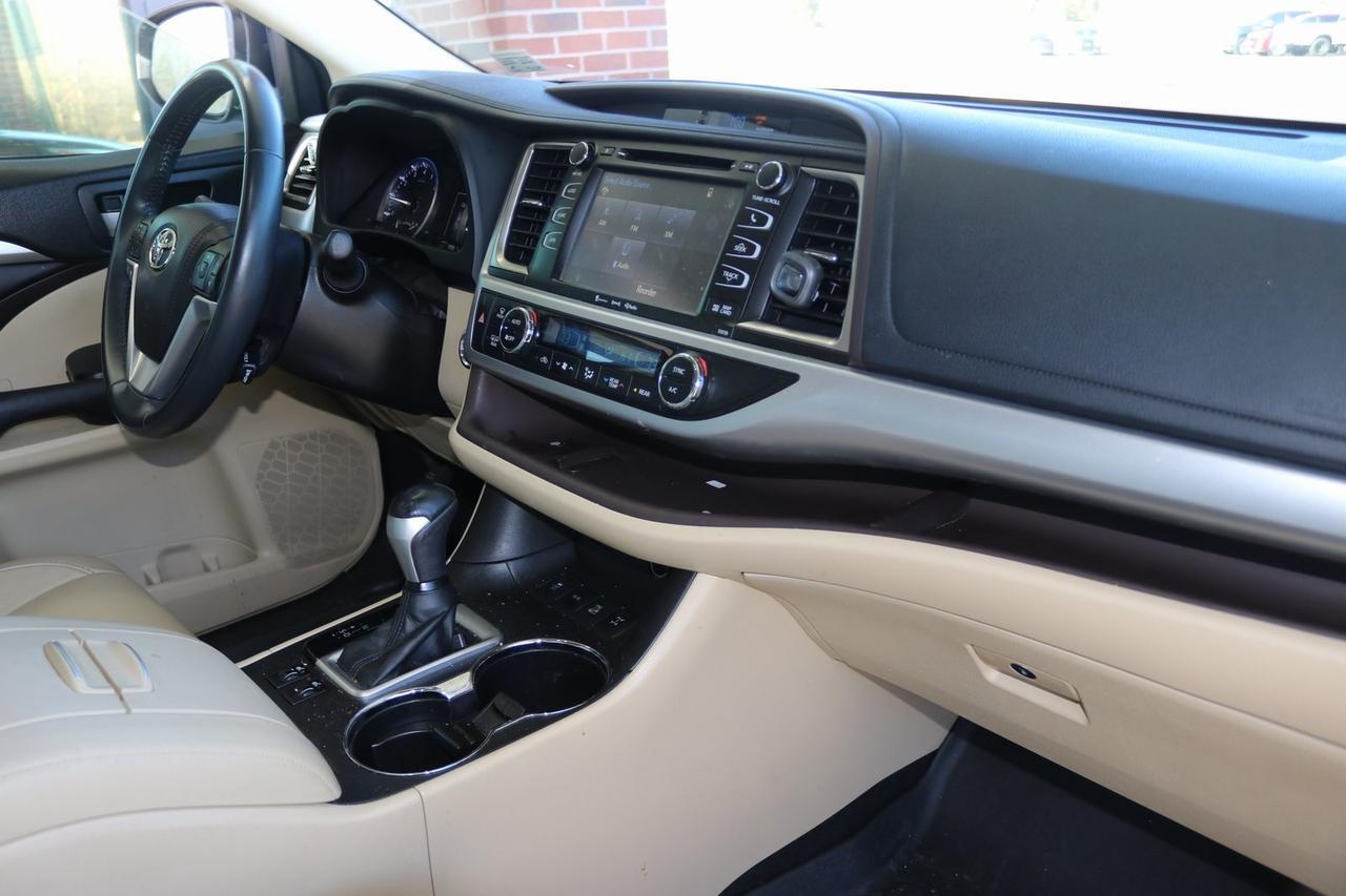 2016 Toyota Highlander XLE V6 Fredericksburg VA
