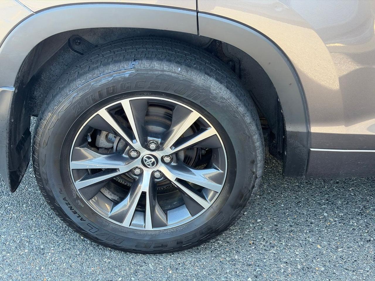 2016 Toyota Highlander XLE V6 Fredericksburg VA