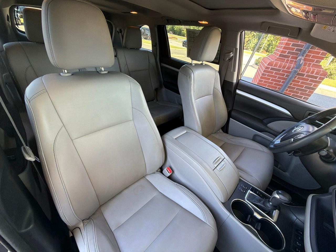 2016 Toyota Highlander XLE V6 Fredericksburg VA