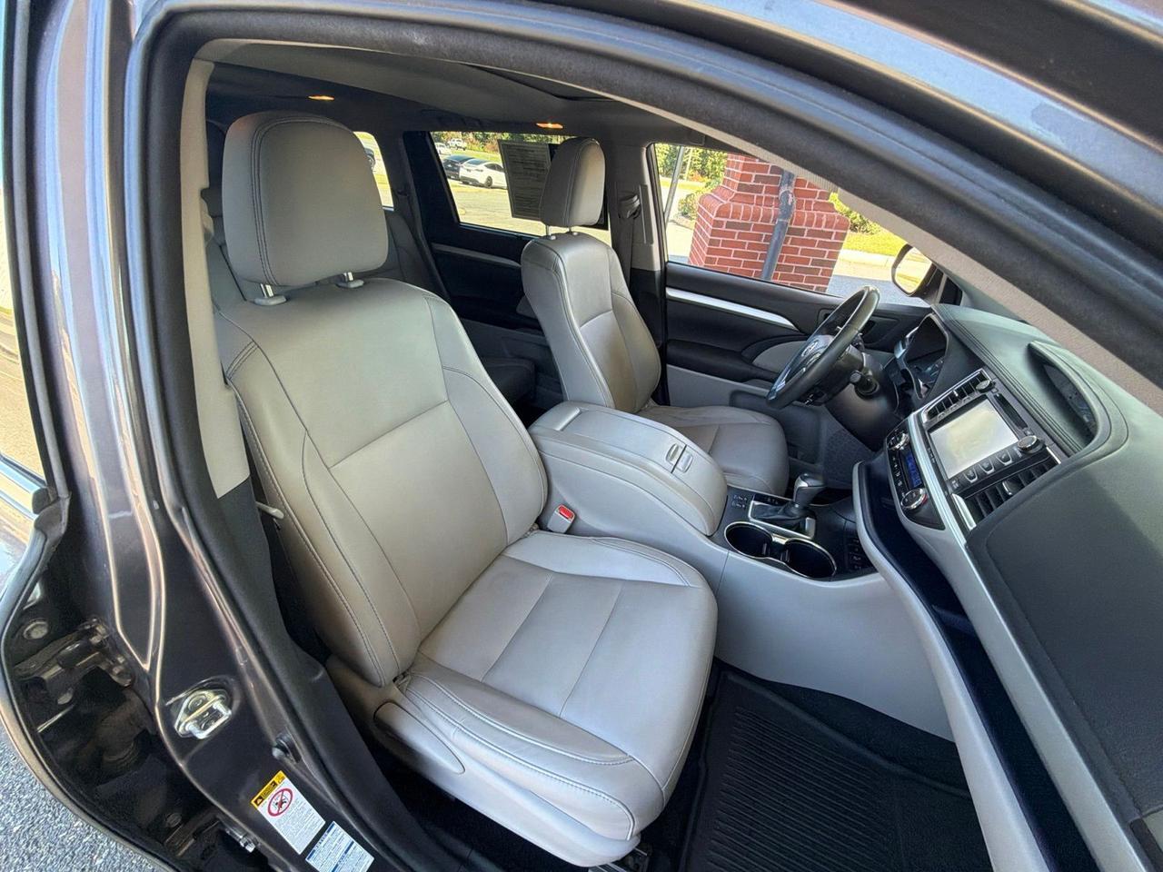 2016 Toyota Highlander XLE V6 Fredericksburg VA