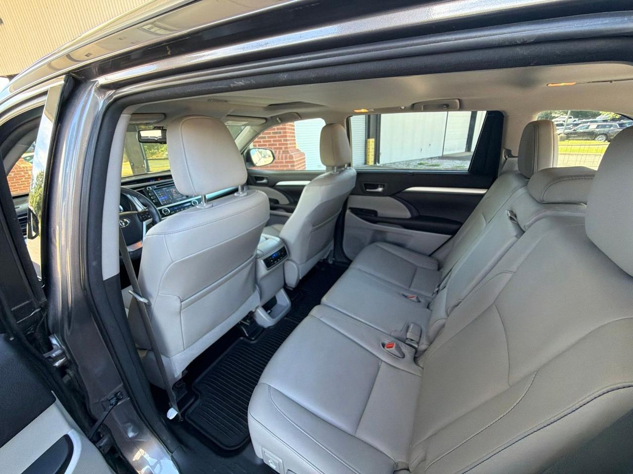 2016 Toyota Highlander XLE V6 Fredericksburg VA