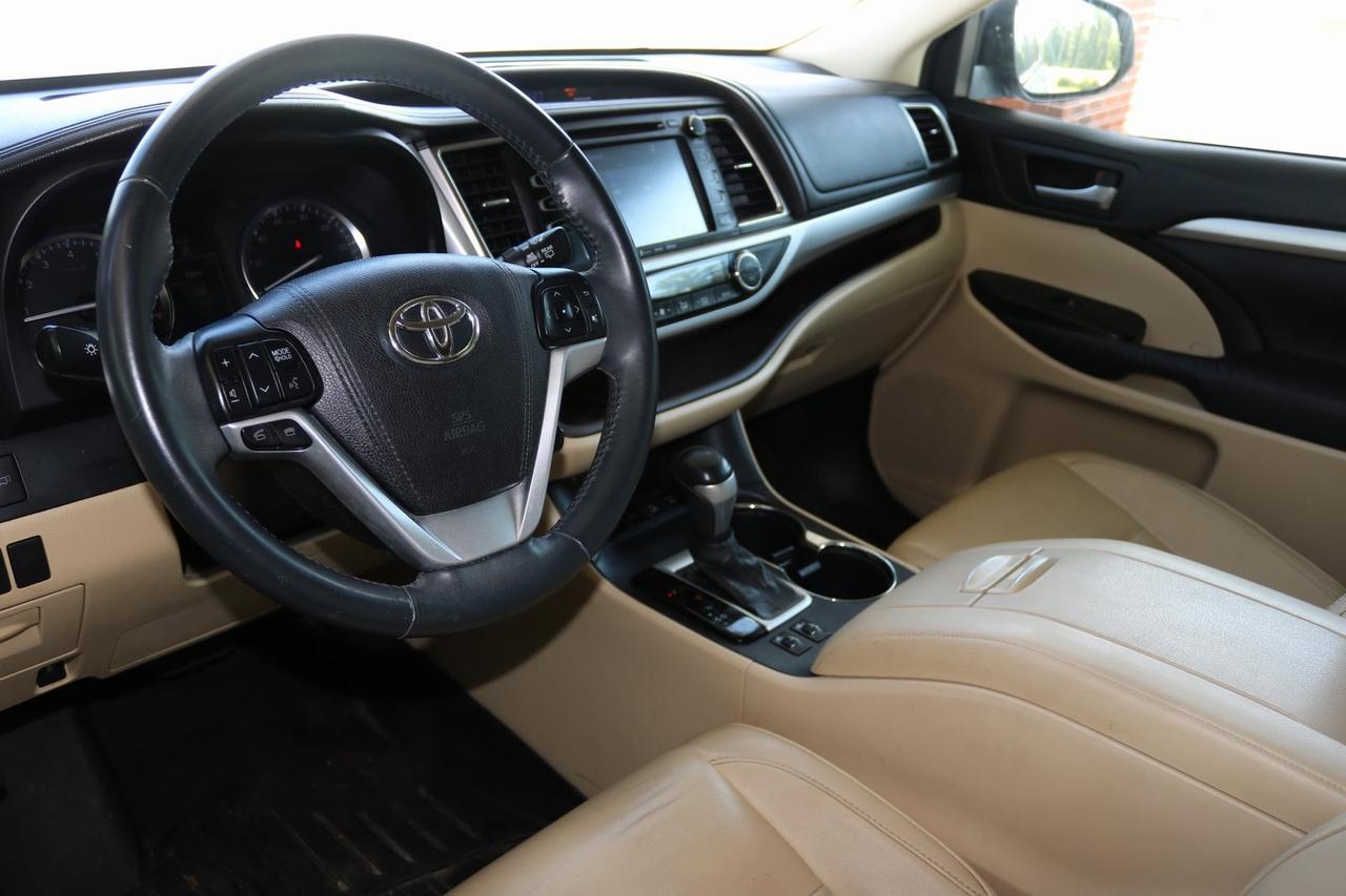 2016 Toyota Highlander XLE V6 Fredericksburg VA