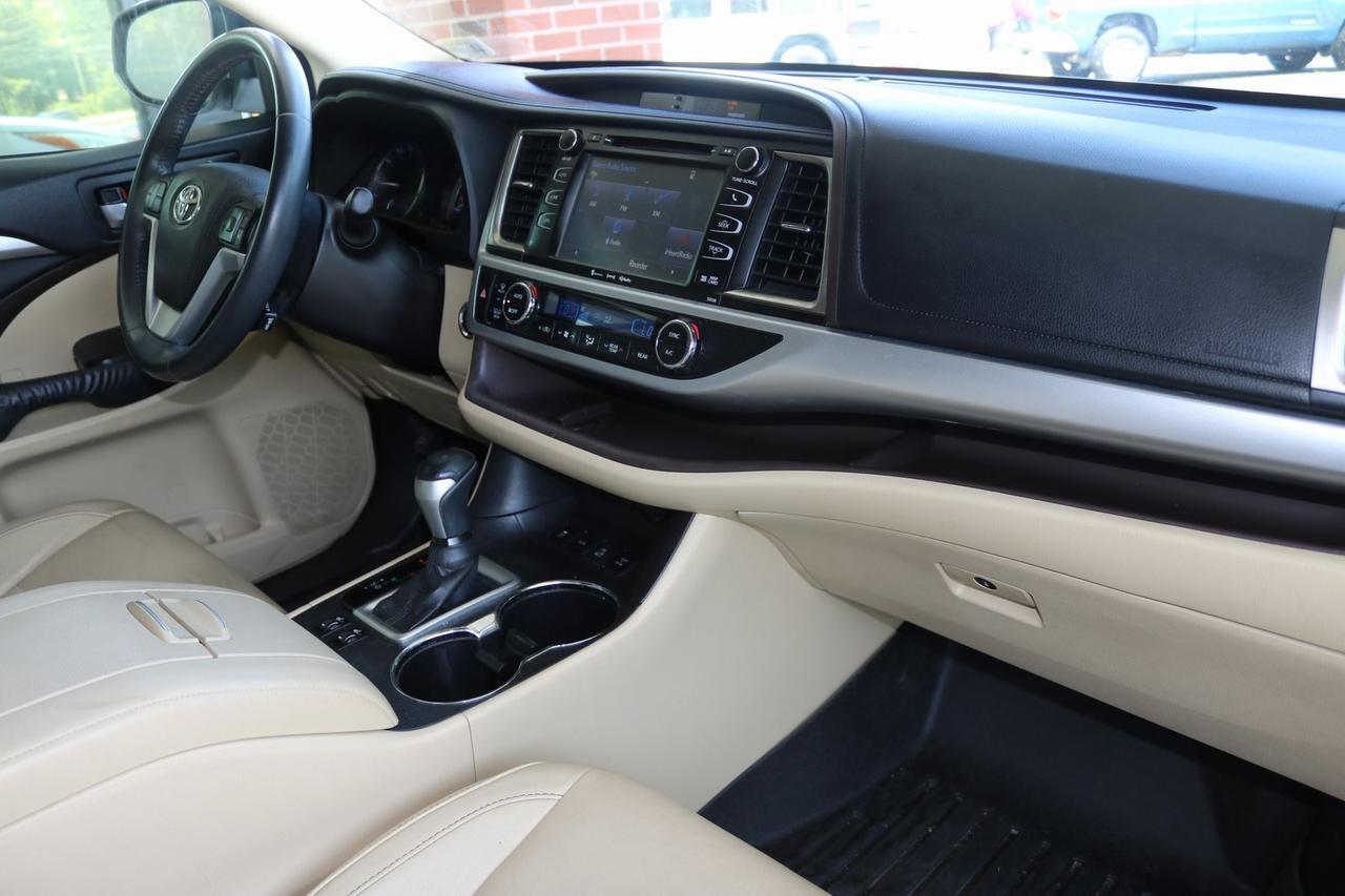 2016 Toyota Highlander XLE V6 Fredericksburg VA