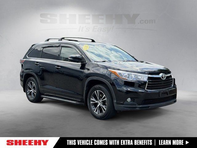 2016 Toyota Highlander XLE V6